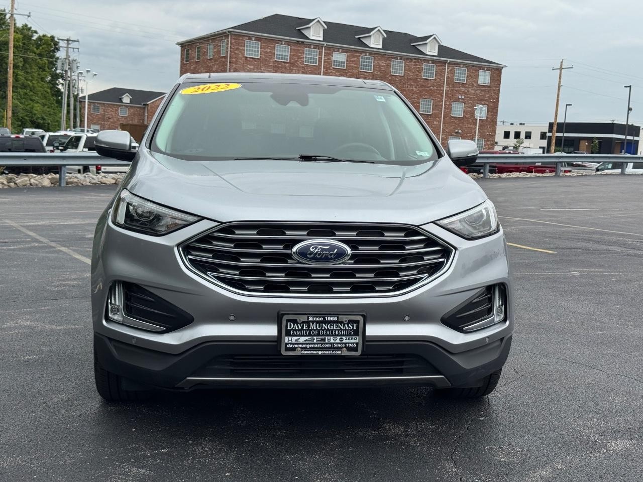 Ford Edge Vehicle Full-screen Gallery Image 10
