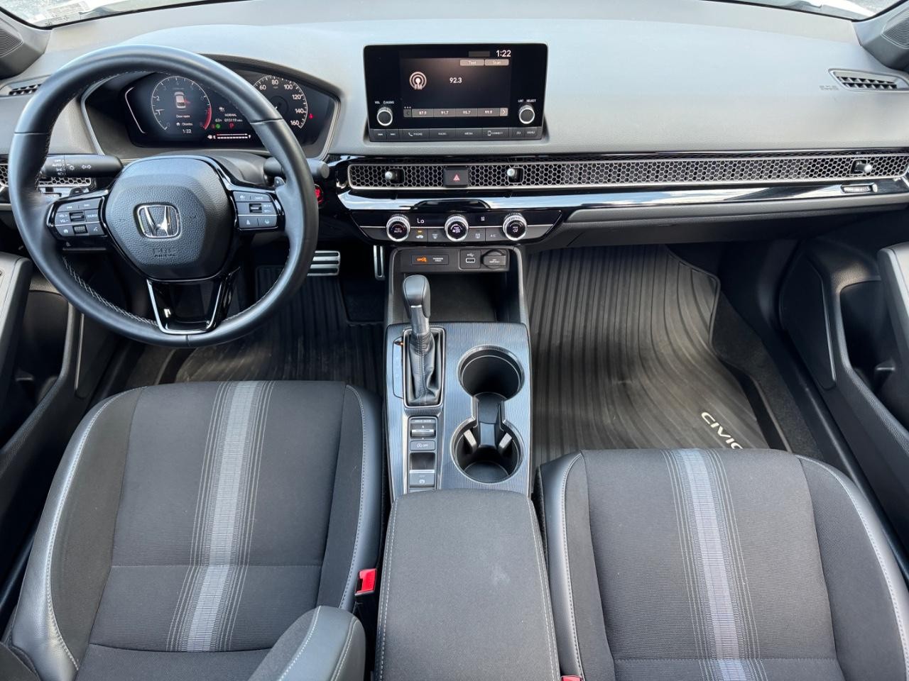 Honda Civic Sedan Vehicle Full-screen Gallery Image 12