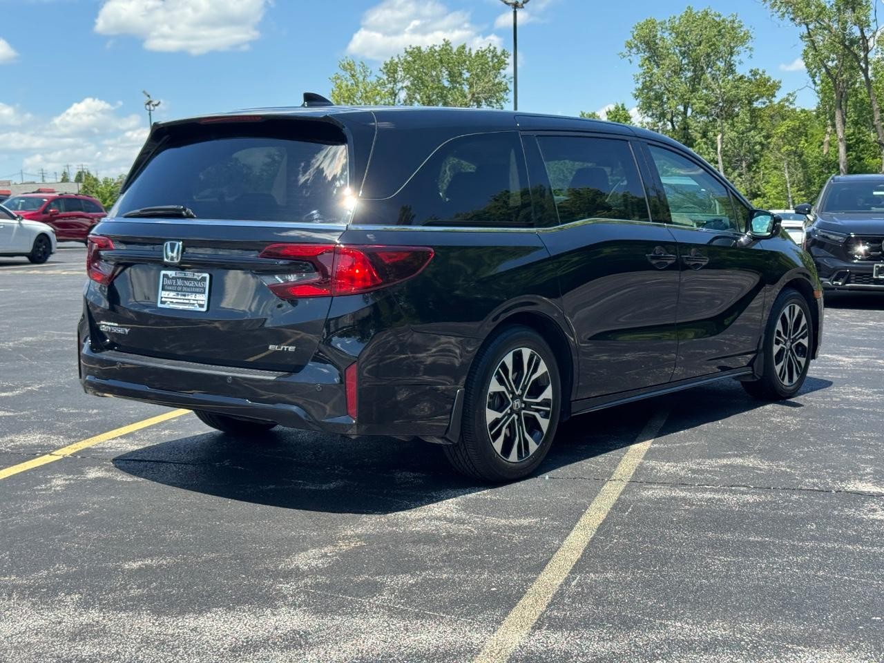 Honda Odyssey Vehicle Full-screen Gallery Image 04
