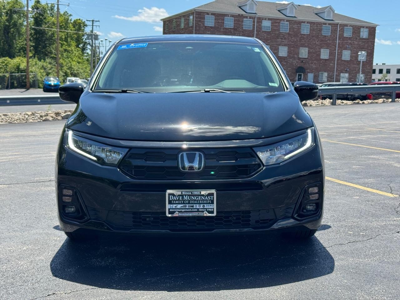 Honda Odyssey Vehicle Full-screen Gallery Image 10
