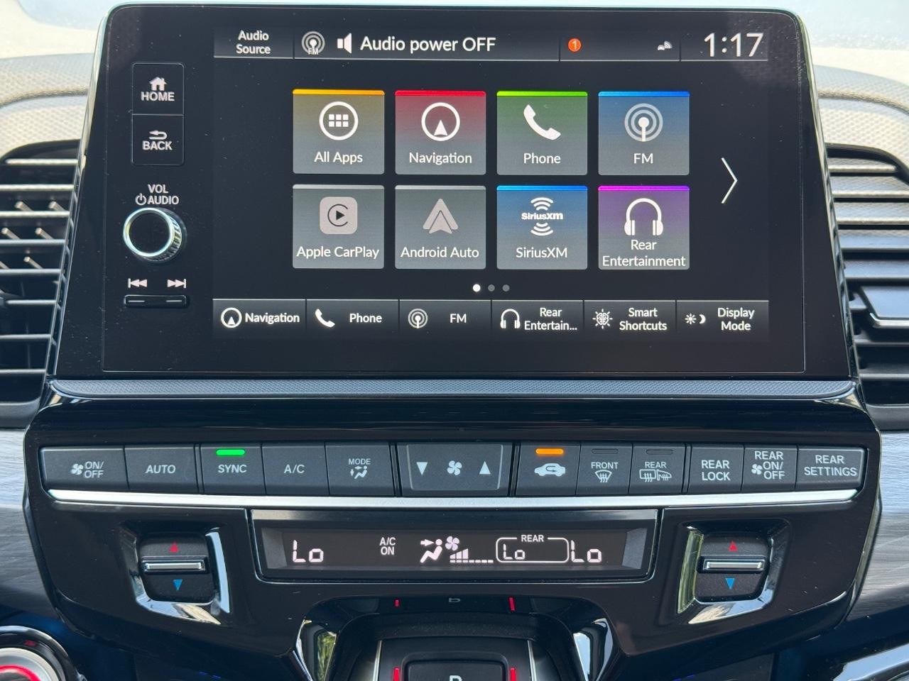 Honda Odyssey Vehicle Full-screen Gallery Image 15