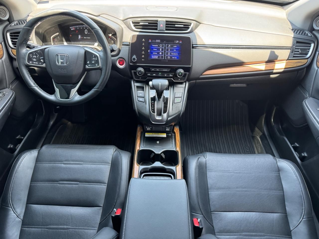 Honda CR-V Vehicle Full-screen Gallery Image 12