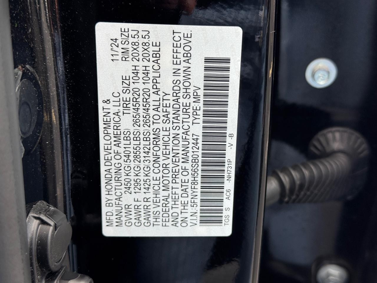 Honda Passport Vehicle Full-screen Gallery Image 28