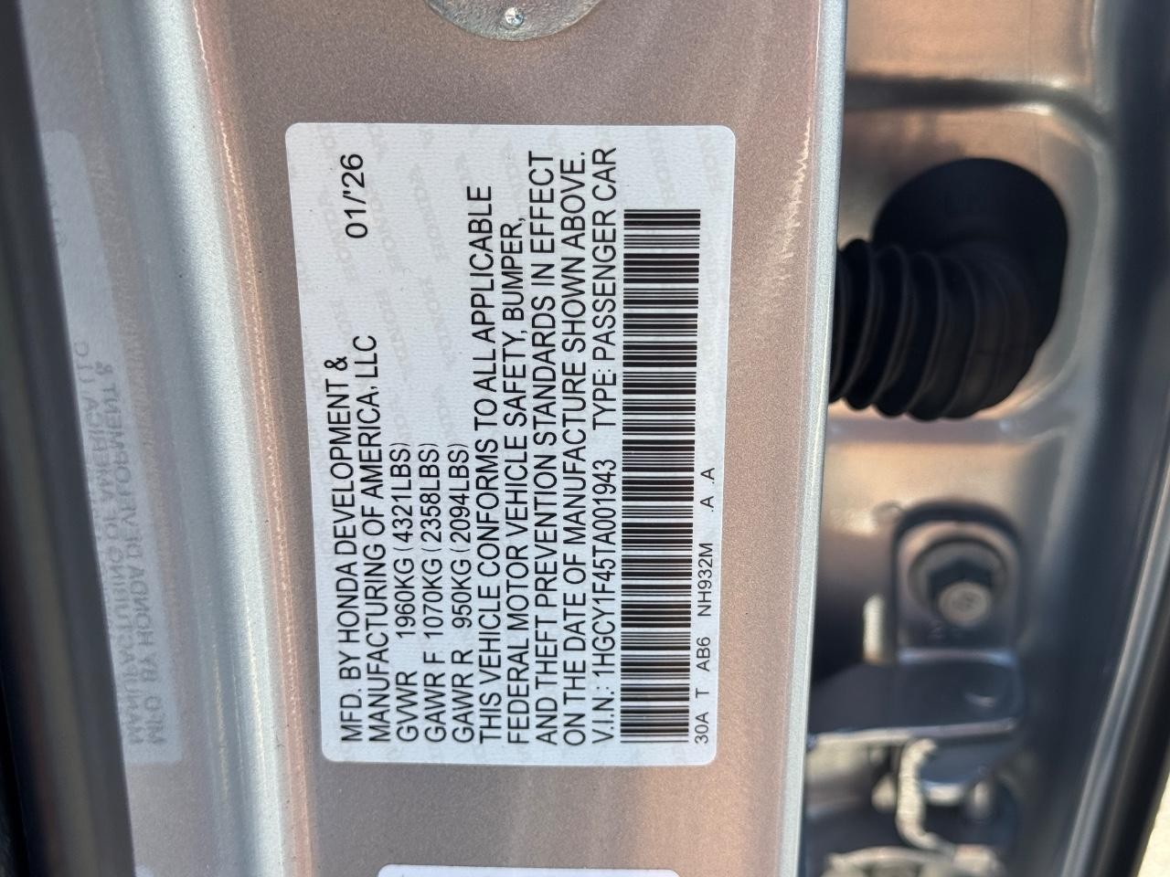 Honda Accord Sedan Vehicle Full-screen Gallery Image 27