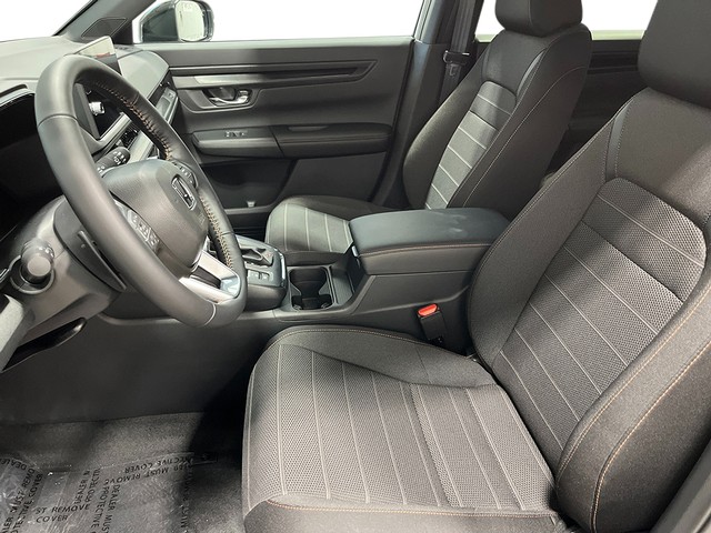 Honda CR-V Hybrid Vehicle Full-screen Gallery Image 16