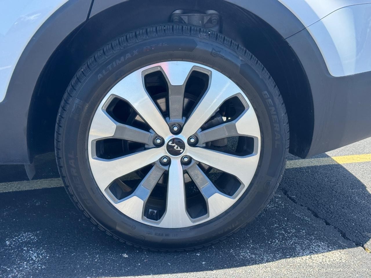 Kia Telluride Vehicle Full-screen Gallery Image 08