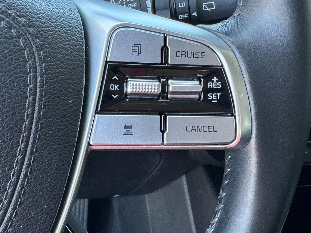 Kia Telluride Vehicle Full-screen Gallery Image 23