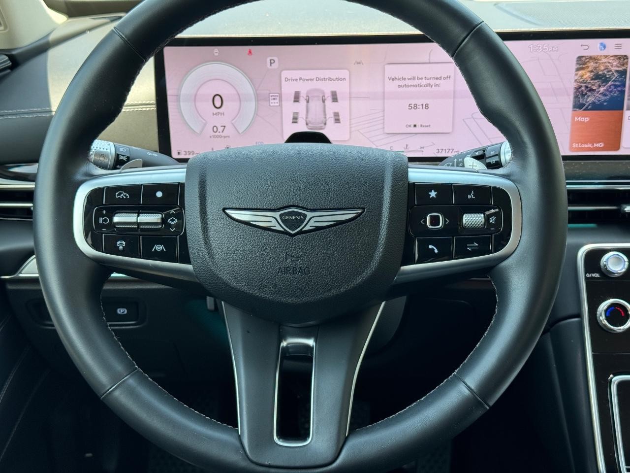 Genesis GV80 Vehicle Full-screen Gallery Image 13