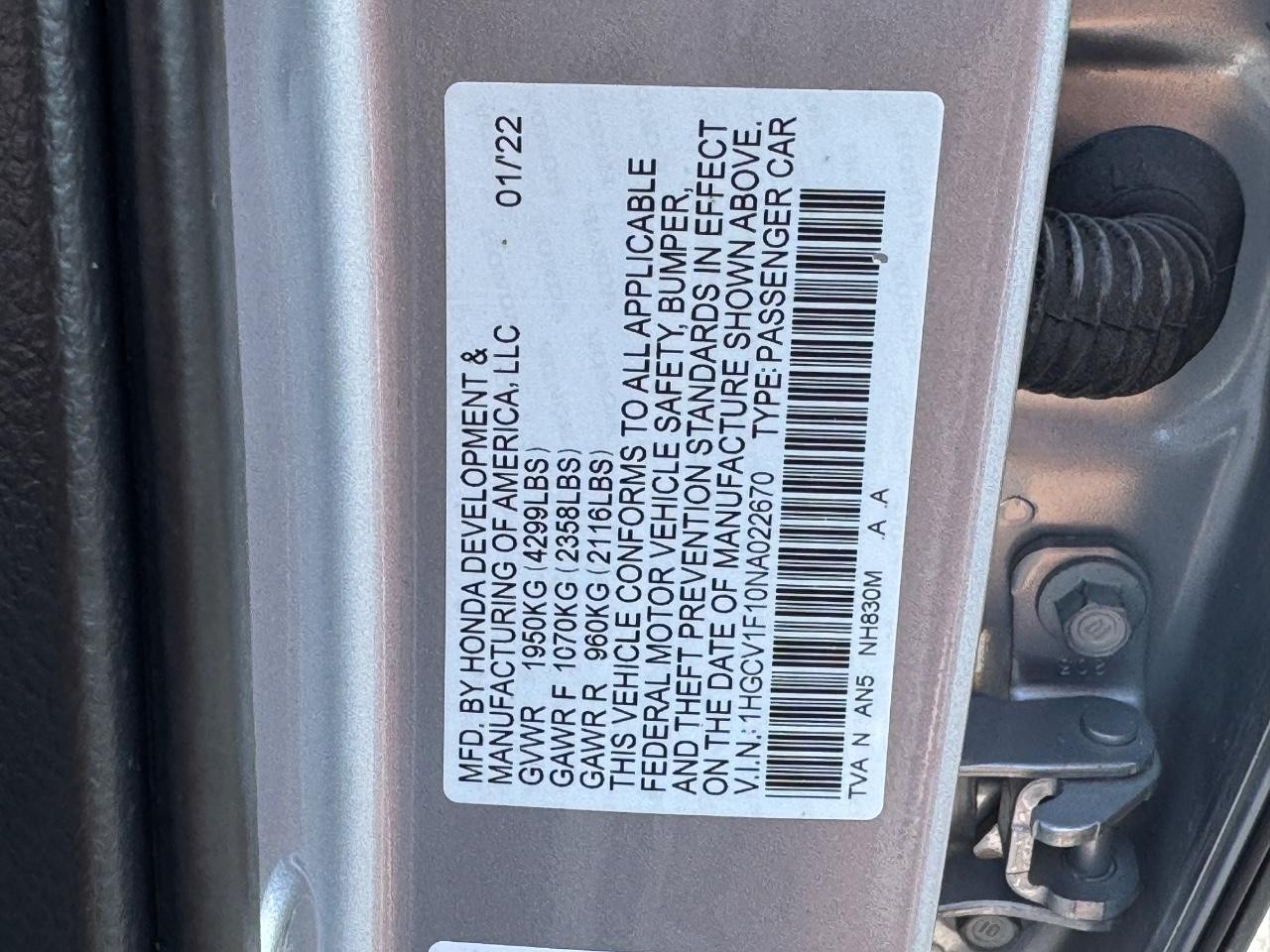 Honda Accord Sedan Vehicle Full-screen Gallery Image 26