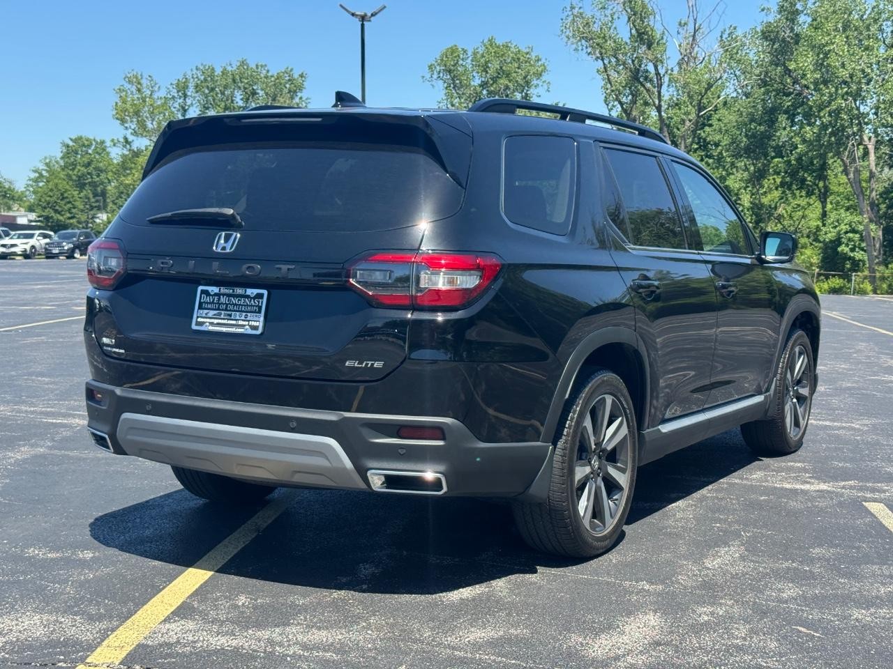 Honda Pilot Vehicle Full-screen Gallery Image 04