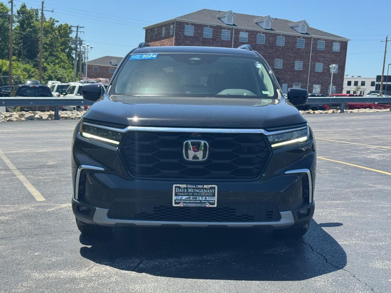 Honda Pilot Vehicle Full-screen Gallery Image 10