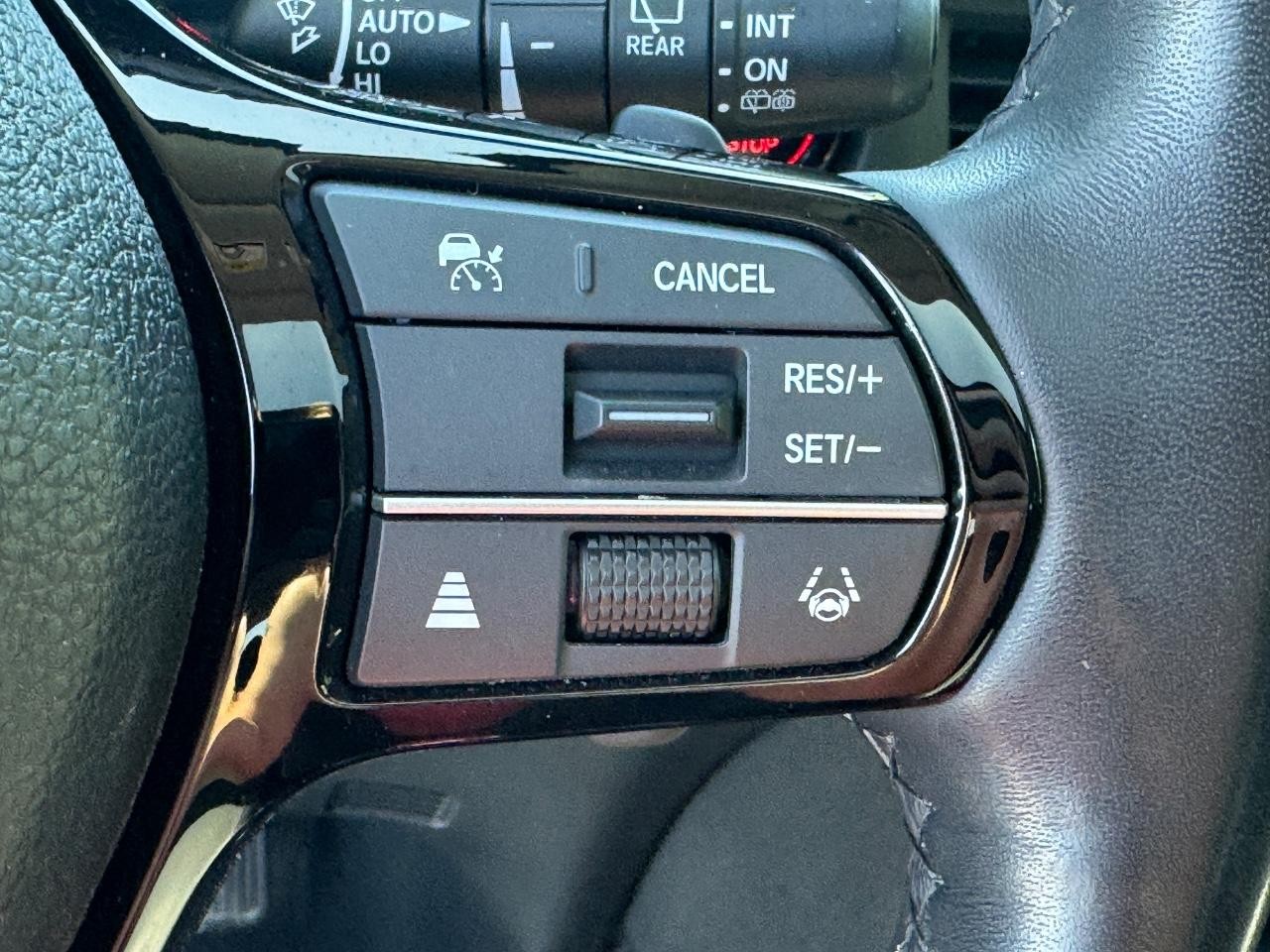 Honda Pilot Vehicle Full-screen Gallery Image 25