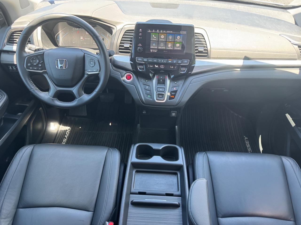 Honda Odyssey Vehicle Full-screen Gallery Image 13