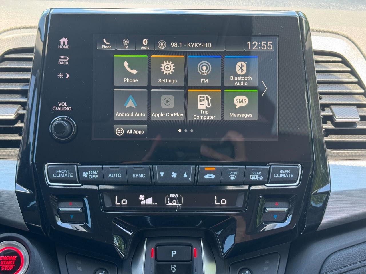 Honda Odyssey Vehicle Full-screen Gallery Image 15