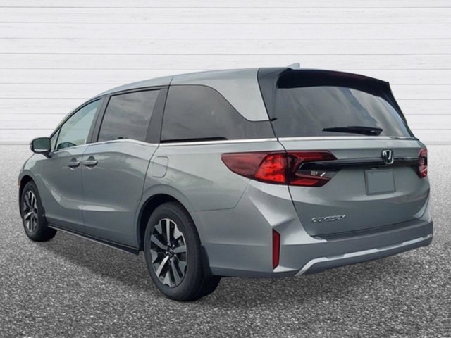 Honda Odyssey Vehicle Full-screen Gallery Image 03