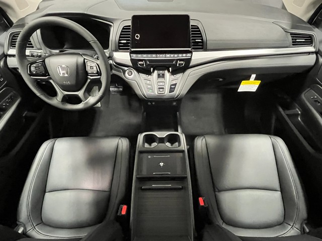 Honda Odyssey Vehicle Full-screen Gallery Image 12