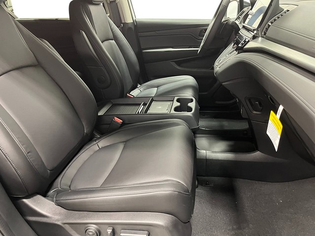 Honda Odyssey Vehicle Full-screen Gallery Image 24