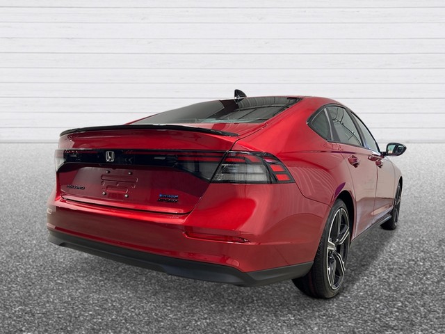 Honda Accord Hybrid Vehicle Full-screen Gallery Image 08
