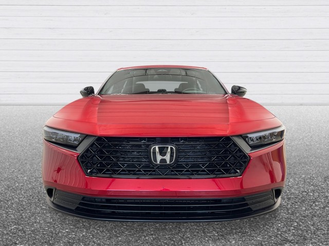 Honda Accord Hybrid Vehicle Full-screen Gallery Image 11