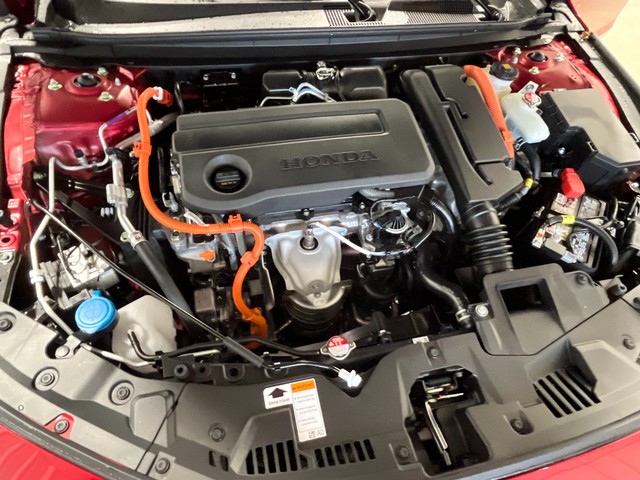 Honda Accord Hybrid Vehicle Full-screen Gallery Image 13