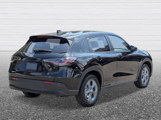 Honda HR-V Vehicle Full-screen Gallery Image 05