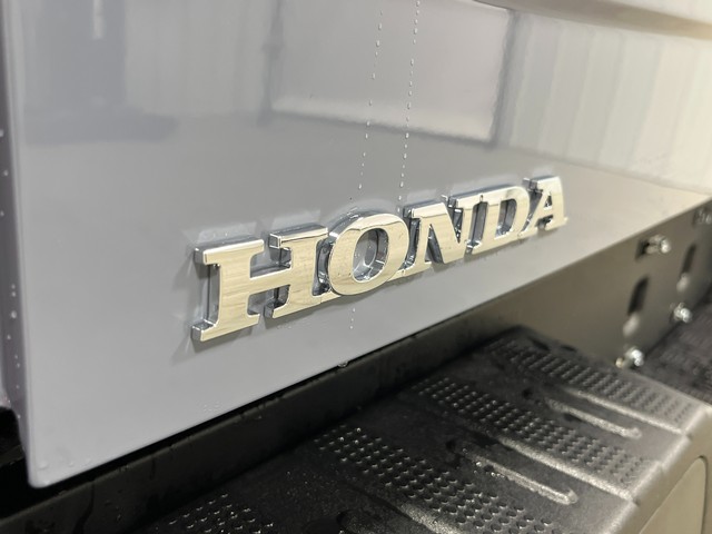 Honda Ridgeline Vehicle Full-screen Gallery Image 08