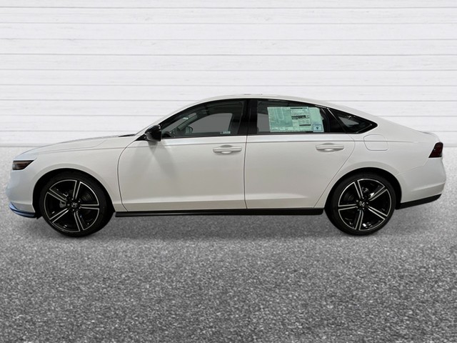 Honda Accord Sedan Vehicle Full-screen Gallery Image 03