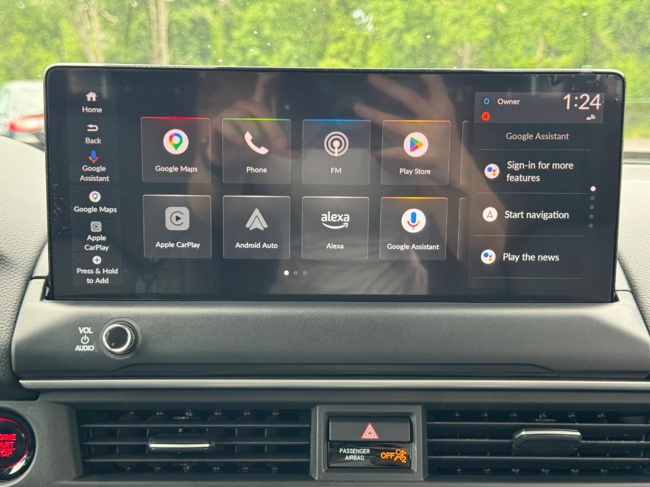Honda Pilot Vehicle Full-screen Gallery Image 15