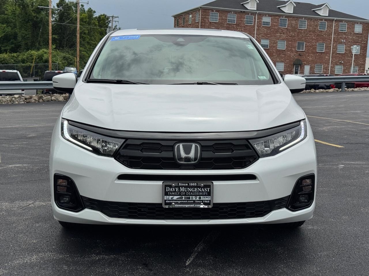 Honda Odyssey Vehicle Full-screen Gallery Image 10