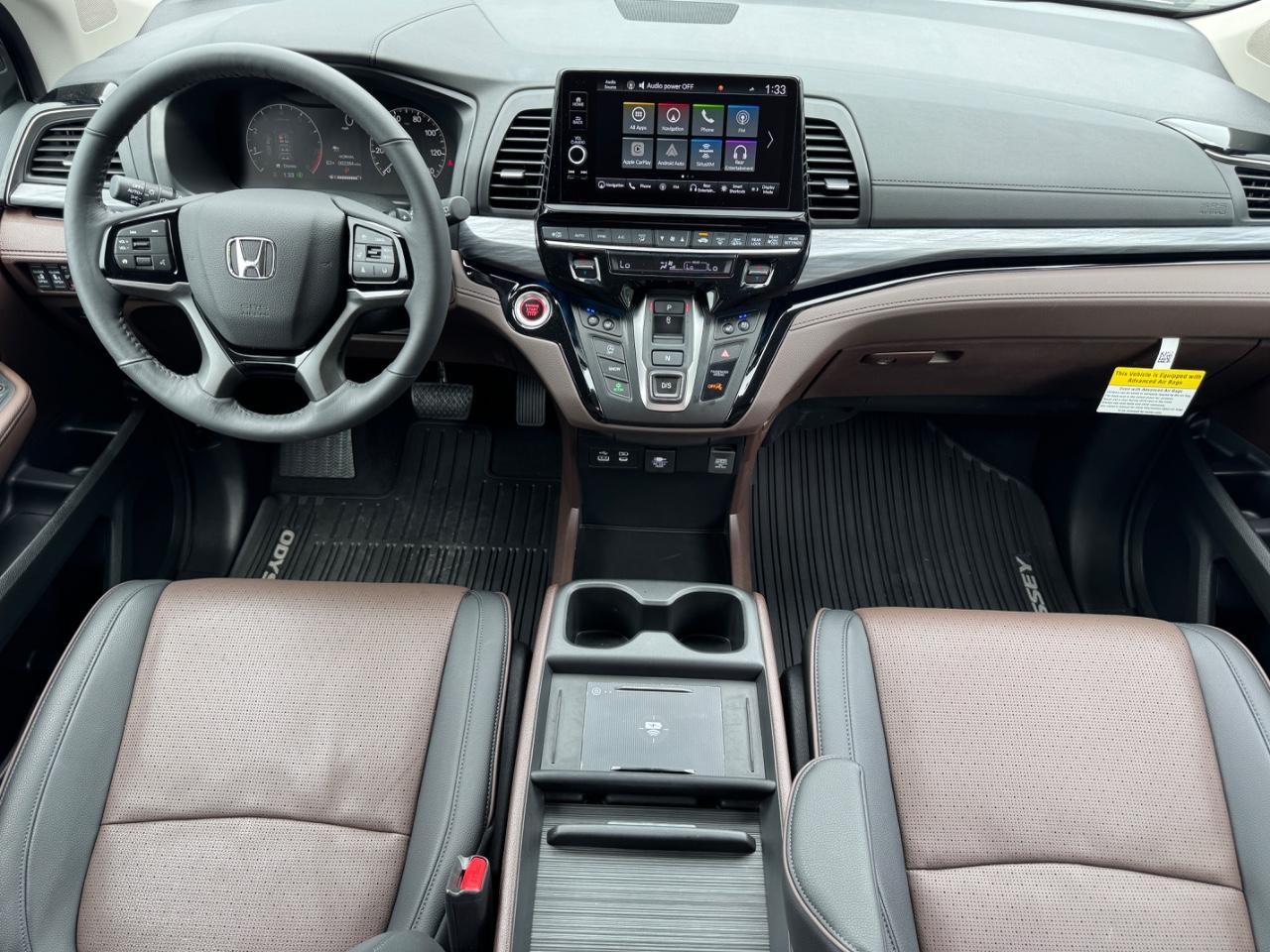 Honda Odyssey Vehicle Full-screen Gallery Image 13