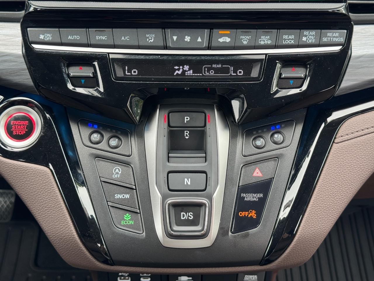 Honda Odyssey Vehicle Full-screen Gallery Image 16