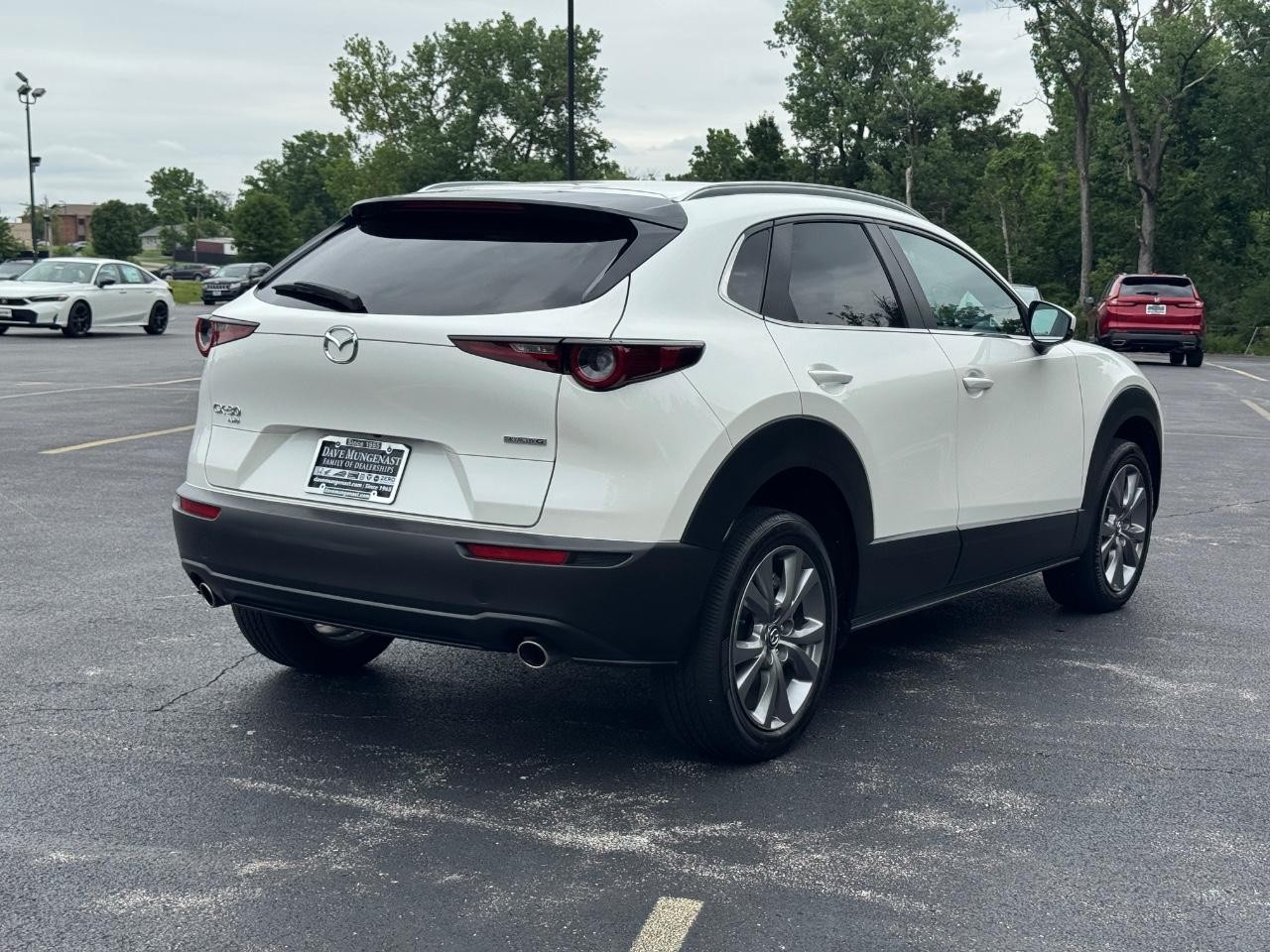 Mazda CX-30 Vehicle Full-screen Gallery Image 04