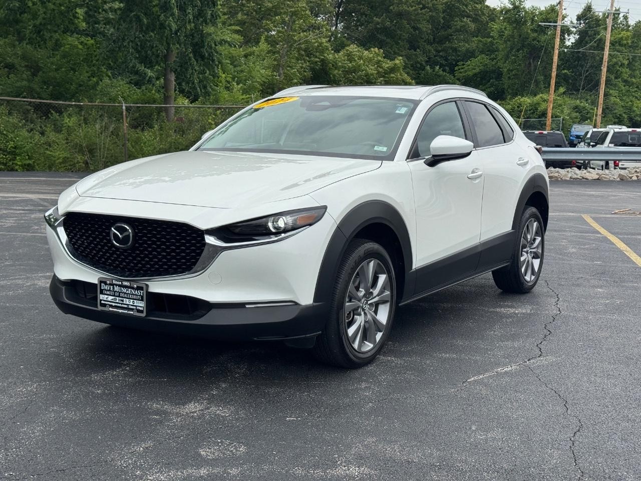 Mazda CX-30 Vehicle Full-screen Gallery Image 09