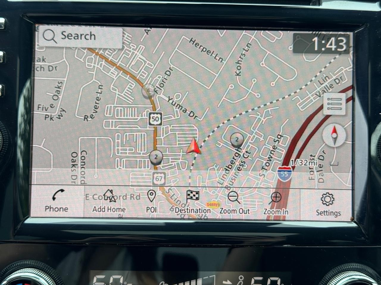 Nissan Murano Vehicle Full-screen Gallery Image 26