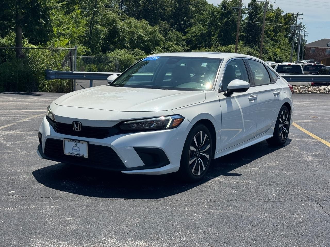 Honda Civic Sedan Vehicle Full-screen Gallery Image 09
