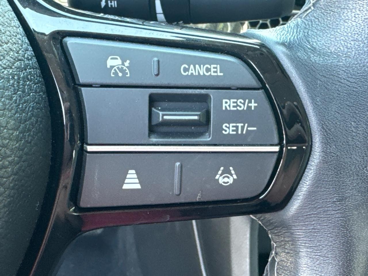 Honda Civic Sedan Vehicle Full-screen Gallery Image 22