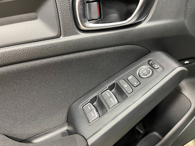 Honda Civic Sedan Vehicle Full-screen Gallery Image 15