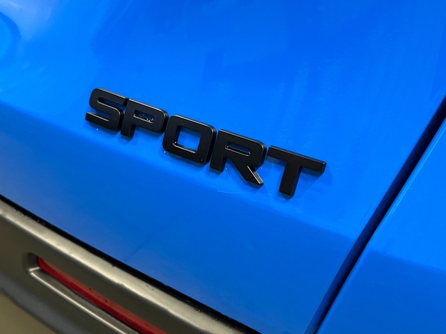 Honda HR-V Vehicle Full-screen Gallery Image 07