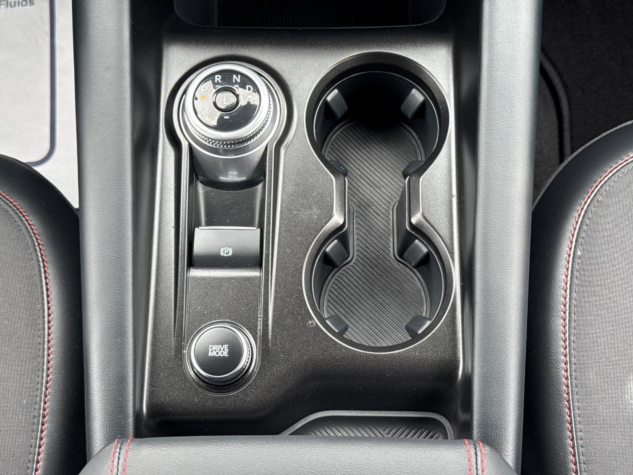 Ford Explorer Vehicle Full-screen Gallery Image 17
