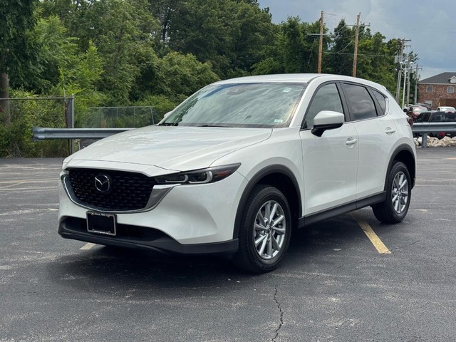 Mazda CX-5 Vehicle Full-screen Gallery Image 09