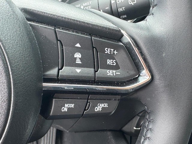 Mazda CX-5 Vehicle Full-screen Gallery Image 22