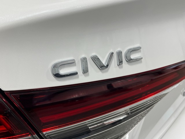 Honda Civic Sedan Vehicle Full-screen Gallery Image 06