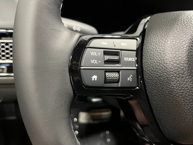 Honda Civic Sedan Vehicle Full-screen Gallery Image 18