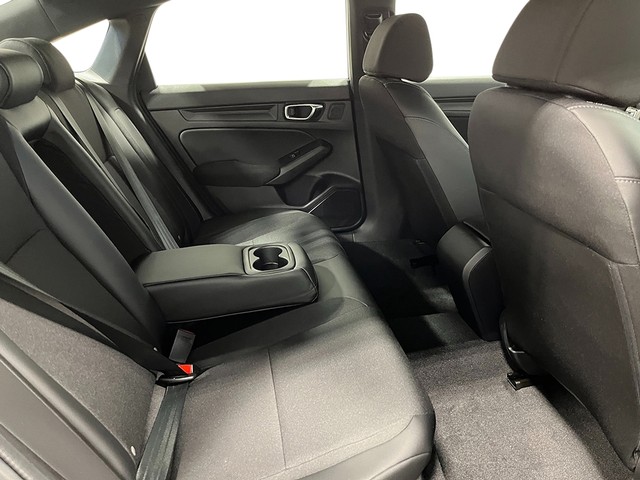 Honda Civic Sedan Vehicle Full-screen Gallery Image 24