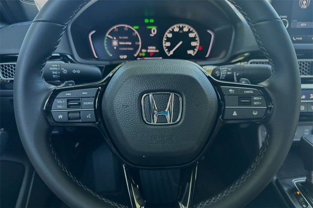 Honda Civic Sedan Hybrid Vehicle Full-screen Gallery Image 18