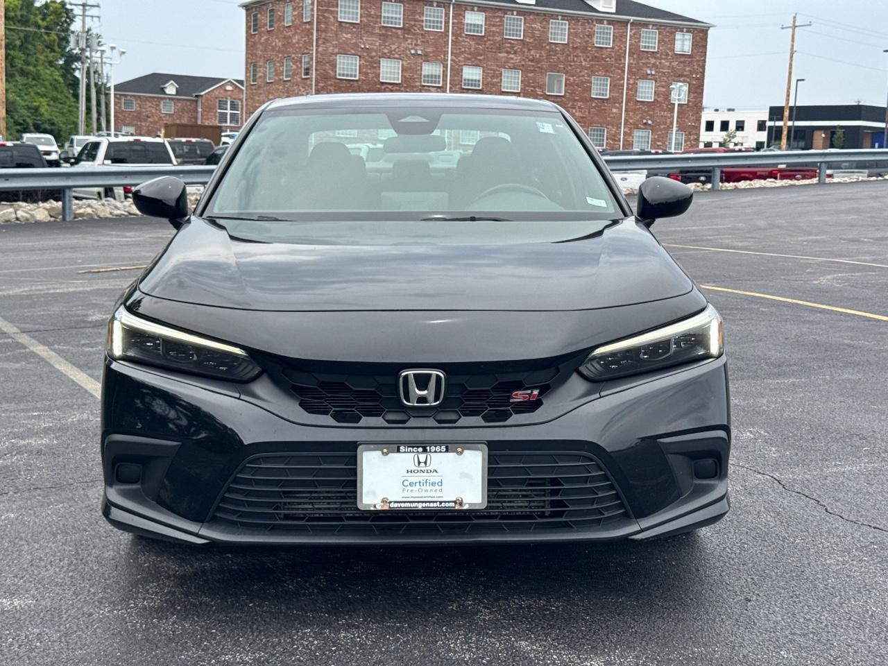 Honda Civic Si Vehicle Full-screen Gallery Image 10
