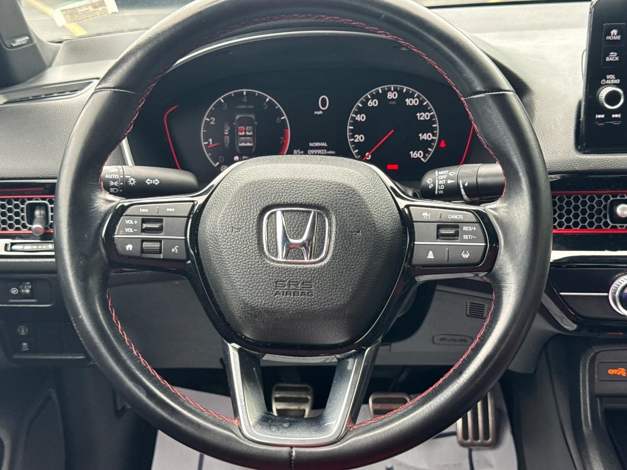 Honda Civic Si Vehicle Full-screen Gallery Image 13