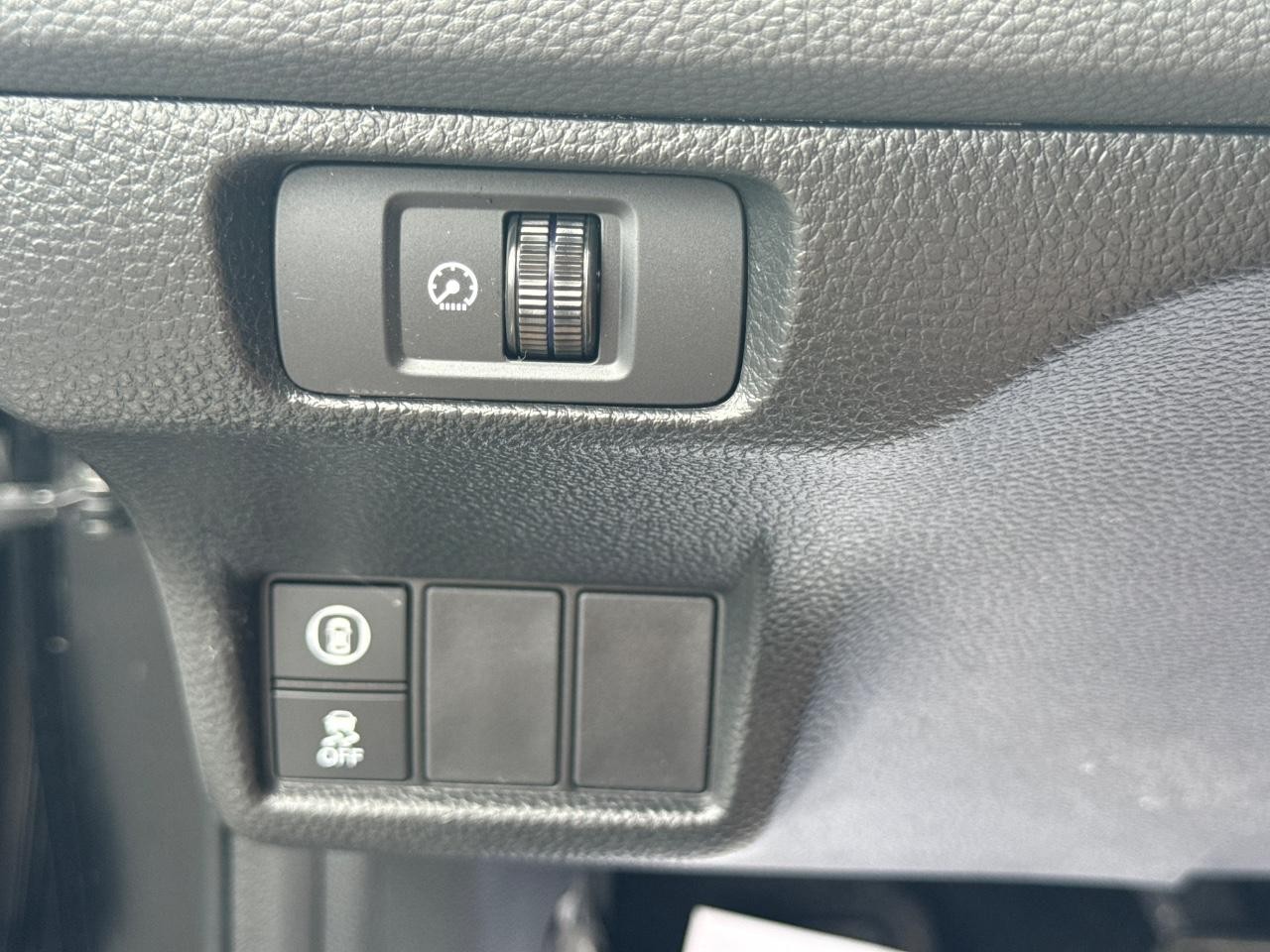 Honda Civic Si Vehicle Full-screen Gallery Image 23