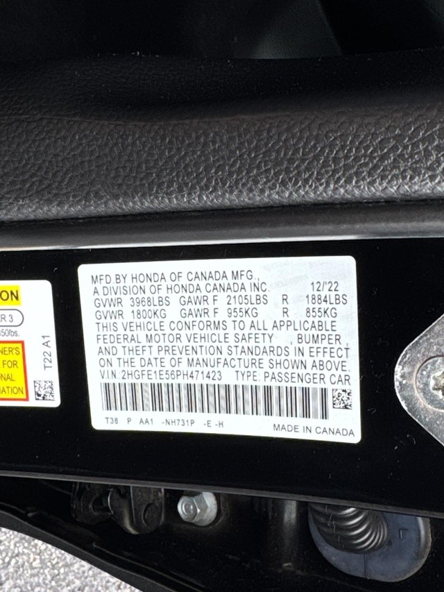 Honda Civic Si Vehicle Full-screen Gallery Image 27