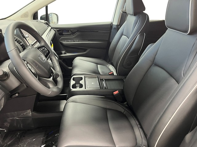 Honda Odyssey Vehicle Full-screen Gallery Image 15